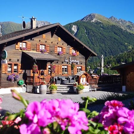 Auberge La Tzoumaz Exteriör bild